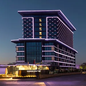 Golden Tulip Bayrampasa Hotel