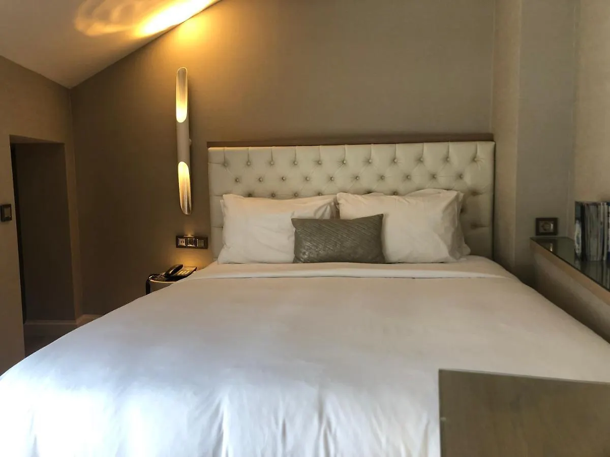 Barbera Hotel